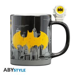 DC Comics : Précommande de tasse 3D Batman Bat-Signal