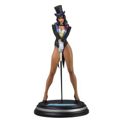 DC Direct: Zatanna DC Cover Girls Resin Statue by J. Scott Campbell (23cm)