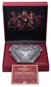 Iron Man: I Love You 3000 Engraved Light Up Arc Reactor Magnetic Pin Replica