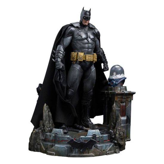 DC Comics: Batman Unleashed Deluxe 1/10 Art Scale Statue (24cm) Preorder