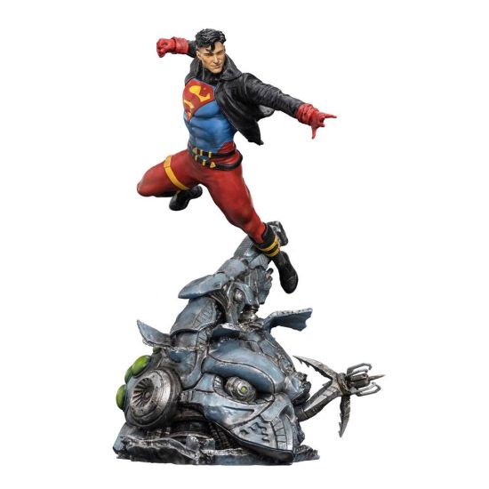 DC Comics: Estatua de Superboy Deluxe Art Scale 1/10 (28 cm) Reserva