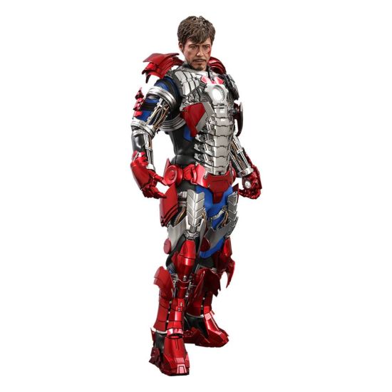 Iron Man 2 : Figurine d'action chef-d'œuvre du film Tony Stark (version Mark V Suit Up) 1/6 (31 cm)