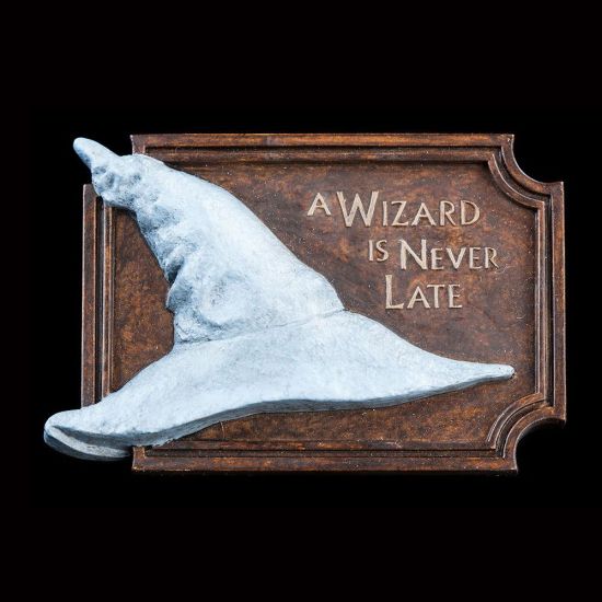 Lord of the Rings: A Wizard Is Never Late Magnet Pre-order