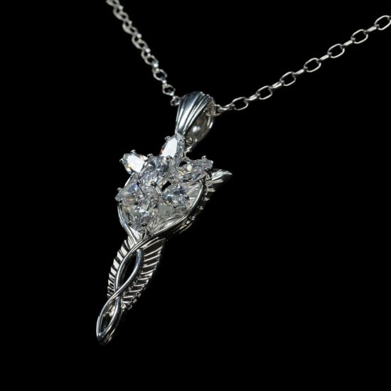 Lord of the Rings: Evenstar 1/1 Replica Pendant & Chain (Sterling Silver)
