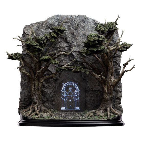 Lord of the Rings: The Doors of Durin Statue Environment (29cm) Preorder