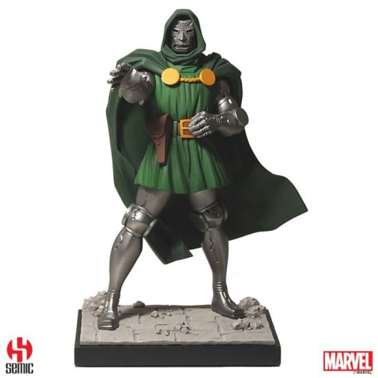 Marvel Comics Legacy Collection: Dr. Doom Statue (26cm) Preorder