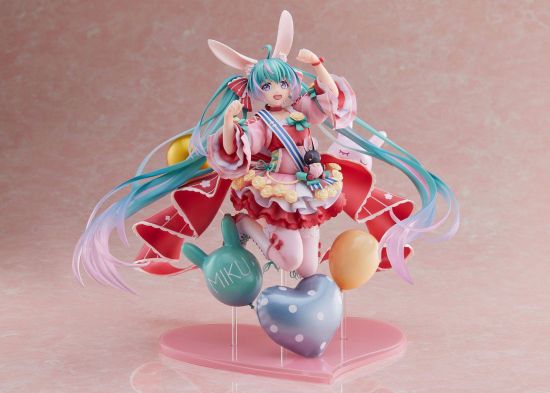 Miku Hatsune: Miku Hatsune Birthday 2021 (Pretty Rabbit Ver.) PVC Statue by Spiritale 1/7 (21cm) Preorder