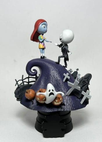 Nightmare before Christmas: Jack & Sally D-Stage PVC Diorama (15cm) Preorder