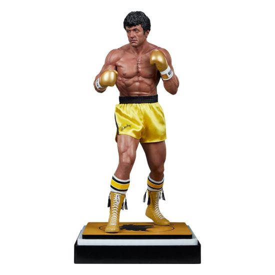 Rocky III: Rocky 1/3 Statue (66cm) Preorder