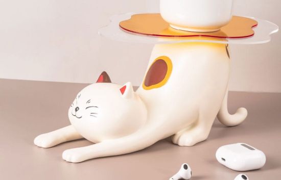 Shitaukeno Neko: Beckoning Cat Figure (20cm) Preorder