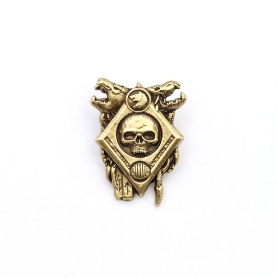 Space Wolf skull and bones pin 