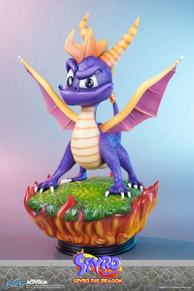 Spyro De Draak: Spyro First4Figures-standbeeld