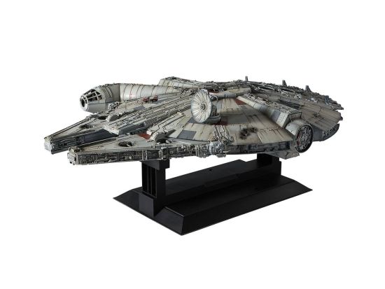 Star Wars Épisode IV : Millennium Falcon Perfect Grade 1/72 Kit de maquette en plastique (48 cm)