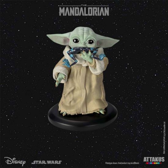 Star Wars: Grogu Eating Frog Classic Collection Statue 1/5 (10cm) Preorder