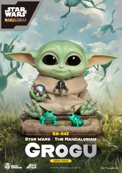Star Wars: The Mandalorian: Estatua del ataque del huevo de Grogu (18 cm) Reserva