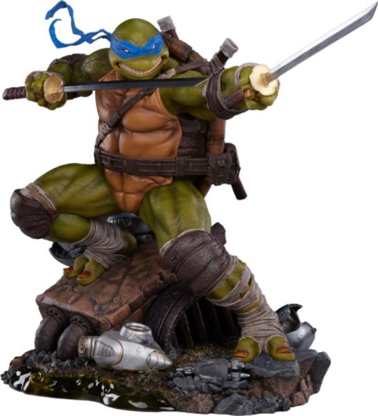 Teenage Mutant Ninja Turtles: Leonardo Statue 1/3 (Deluxe Edition) (52cm) Preorder