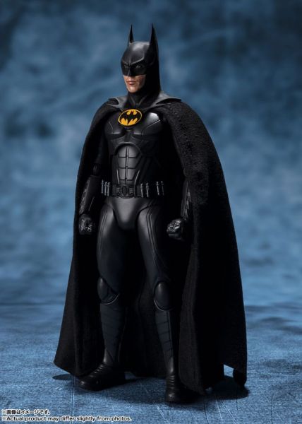 The Flash : Figurine Batman SH Figuarts (15 cm) Précommande