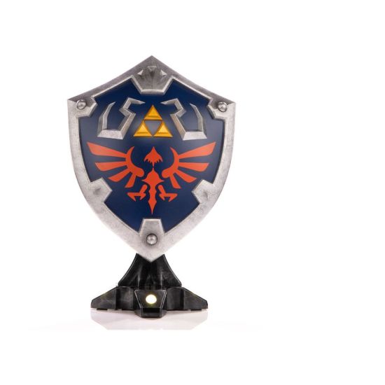 The Legend Of Zelda : Breath Of The Wild Hylian Shield (édition collector) Précommande de statue First4Figures