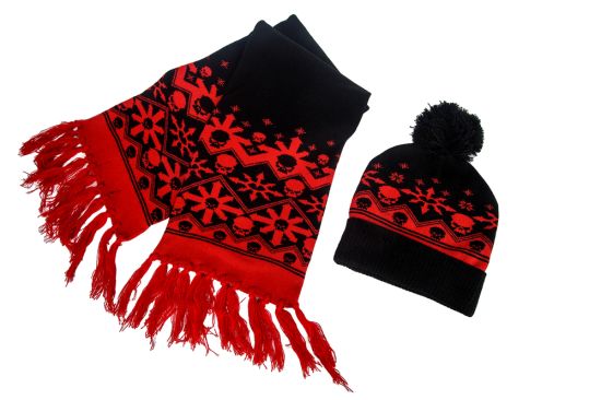 Warhammer 40,000: Chaos Knitted Hat & Scarf Set