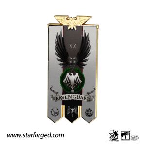Warhammer 40,000: Chapter Banner Raven Guard Fridge Magnet Preorder