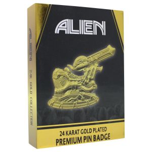 Alien: 24K Gold Plated XL Premium Pin Badge