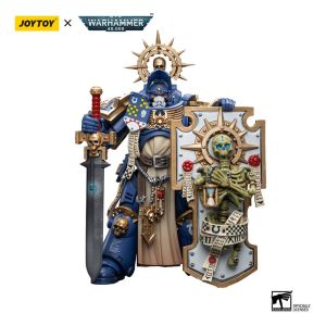 Warhammer 40,000: Figura JoyToy - Capitán Primaris de los Ultramarines con escudo de reliquia y espada de poder (escala 1/18) Reserva
