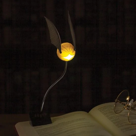 Paladone Golden Snitch Lumi Clip Lampe de Lecture Pratique sur le Thème Harry Potter Double Alimentation par piles ou USB Doré+Paladone Golden Snitch Lumi Clip