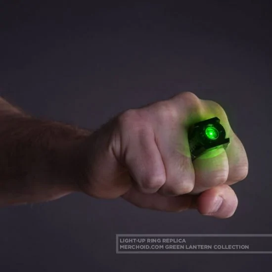 Hij Disciplinair Verschrikking Green Lantern: Light-Up Ring Replica - Merchoid